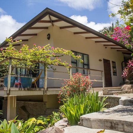 Domaine Desaubin Luxury Villas Takamaka Exterior photo